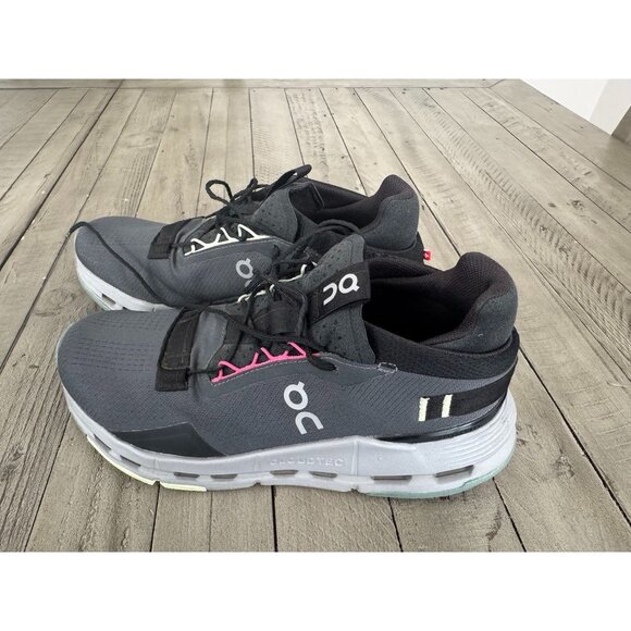 ON Cloudnova 2 Sneaker Ladies Size 7 - Picture 1 of 7